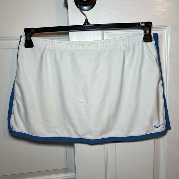Vintage Y2K Nike Tennis / Pickleball Skort - Picture 1 of 7